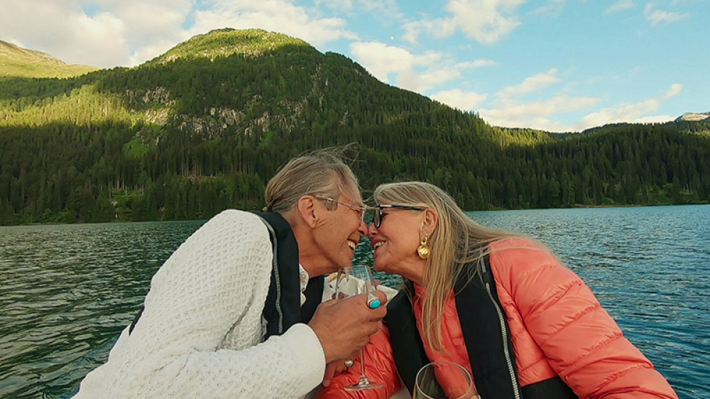 streama hotell romantik